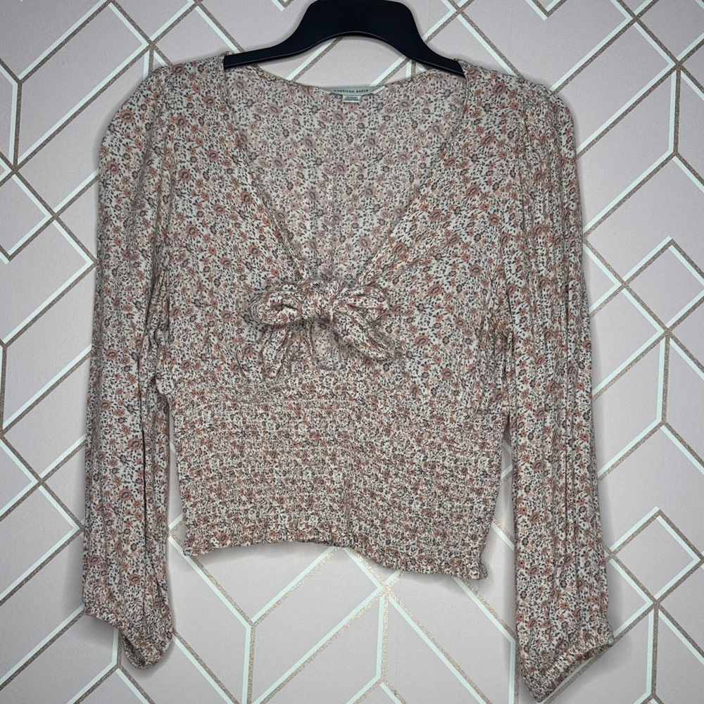 American Eagle Outfitters Floral Tie-Front Blouse Medium